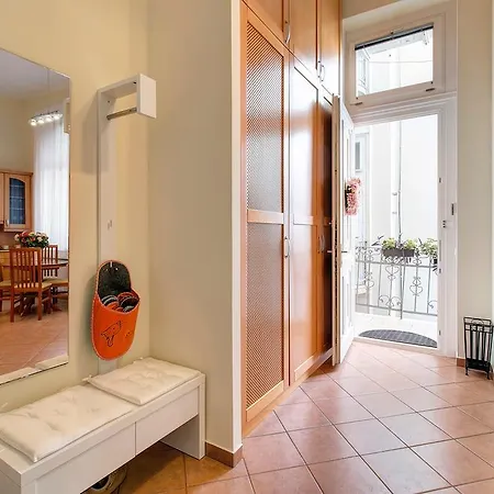 Sweet Dreams At Chain Bridge Apartman Budapest