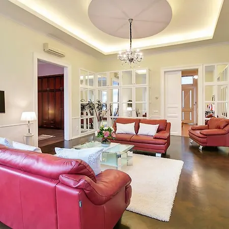 Apartman Sweet Dreams At Chain Bridge *